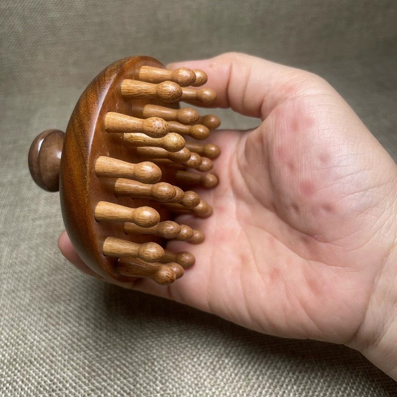 Sandalwood Round Plate Massage Comb